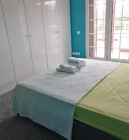 ευχάριστη στη στην περιοχή 